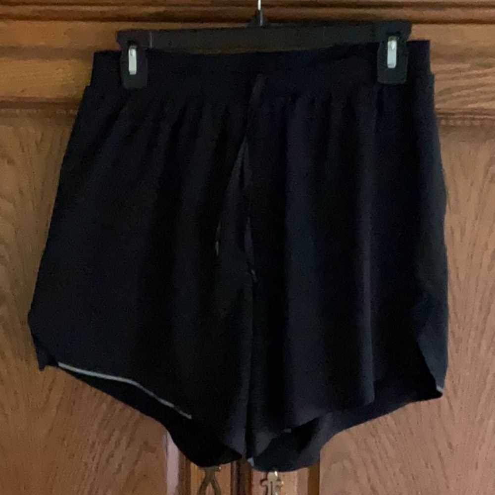 lululemon athletica Men's Black Athletic Shorts